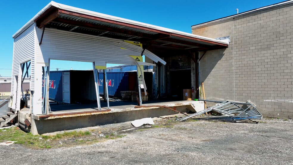 Primary Photo Of 1437 E State St, Hamilton Unknown For Lease