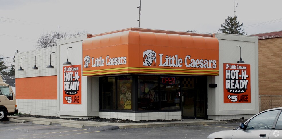 More Photos Of 730 S Main St, Findlay General Retail For Sale