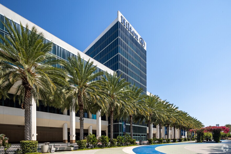 More Photos Of 777 W Convention Way, Anaheim Hotel For Lease
