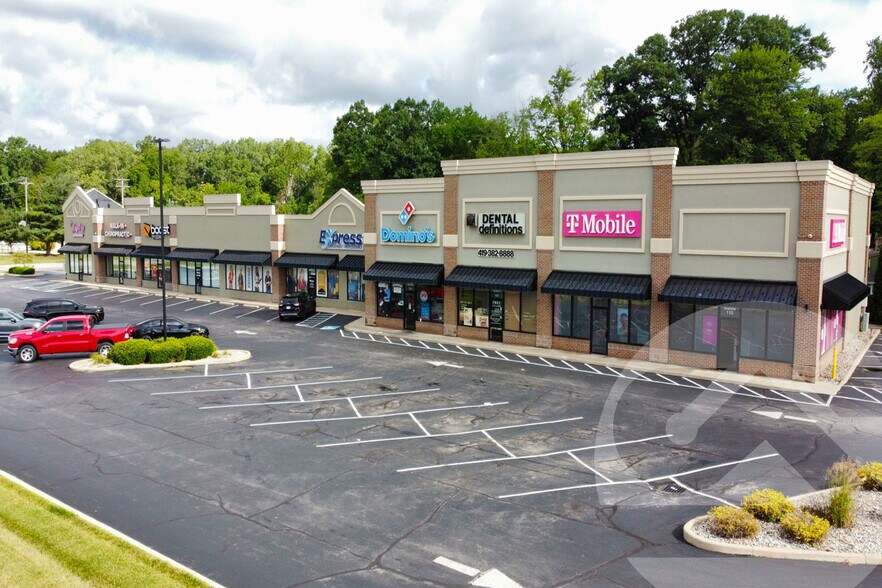 More Photos Of 5350 Airport Hwy, Toledo Storefront For Lease