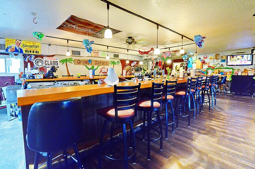 More Photos Of 4828 S Suncoast Blvd, Homosassa Restaurant For Sale