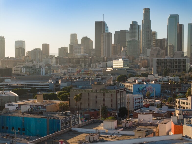 More Photos Of 800-810 Traction Ave, Los Angeles Office For Sale
