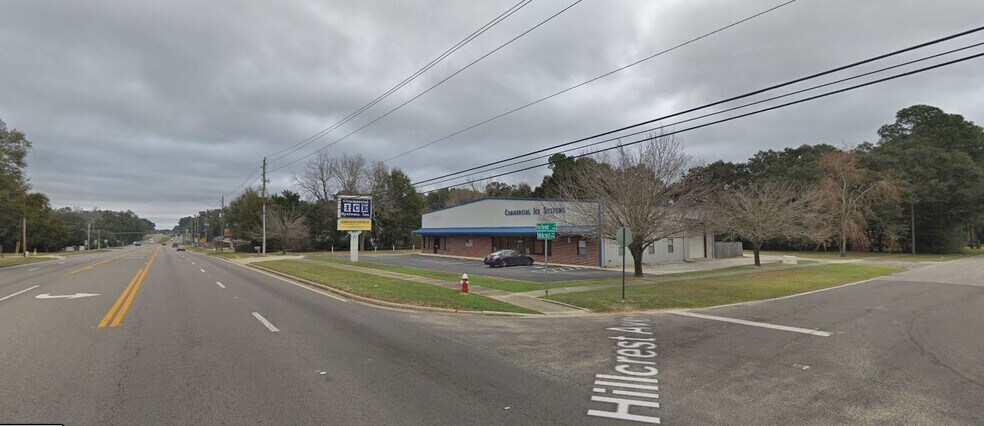 More Photos Of 6900 Pine Forest Rd, Pensacola Warehouse For Lease