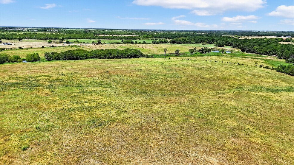 More Photos Of TBD Swindle Road, Southmayd Land For Sale