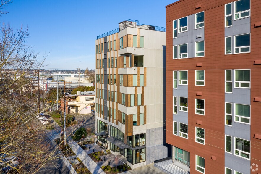 More Photos Of 3046 17th Ave W, Seattle Apartments For Lease