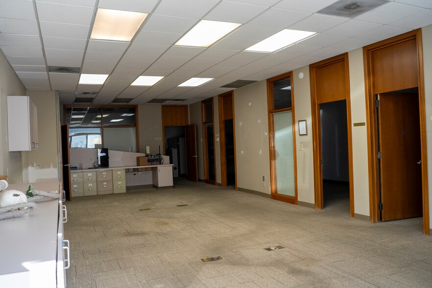 More Photos Of 300 N Hayne St, Monroe Office For Sale