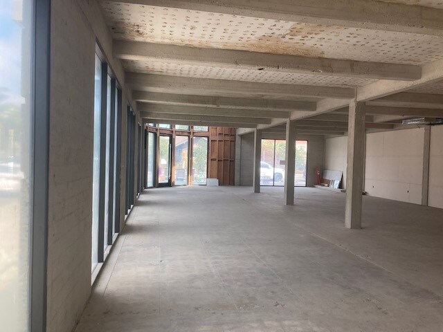 More Photos Of 700 E Broadway, Long Beach Restaurant For Lease