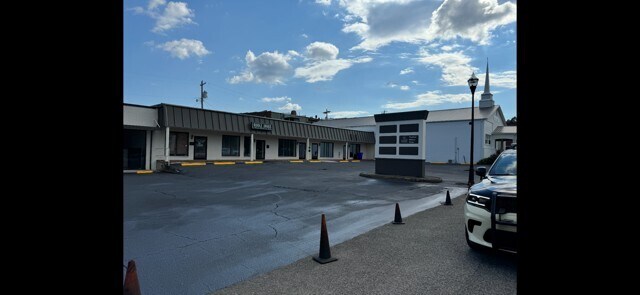 More Photos Of 514-524 Devonia St, Harriman Unknown For Lease