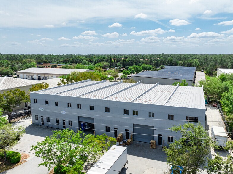 More Photos Of 10951 Harmony Park Dr, Bonita Springs Warehouse For Lease