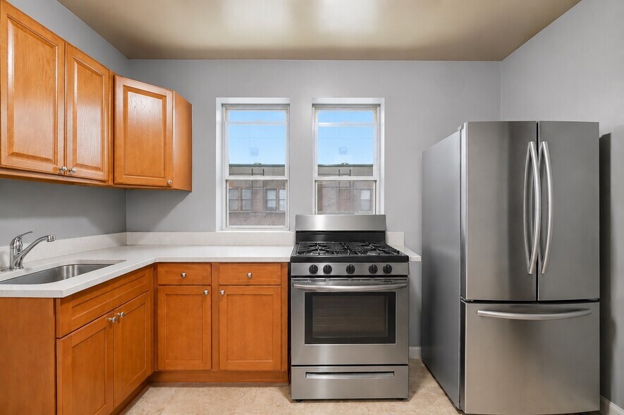 More Photos Of 756 E 223rd St, Bronx Multifamily For Sale