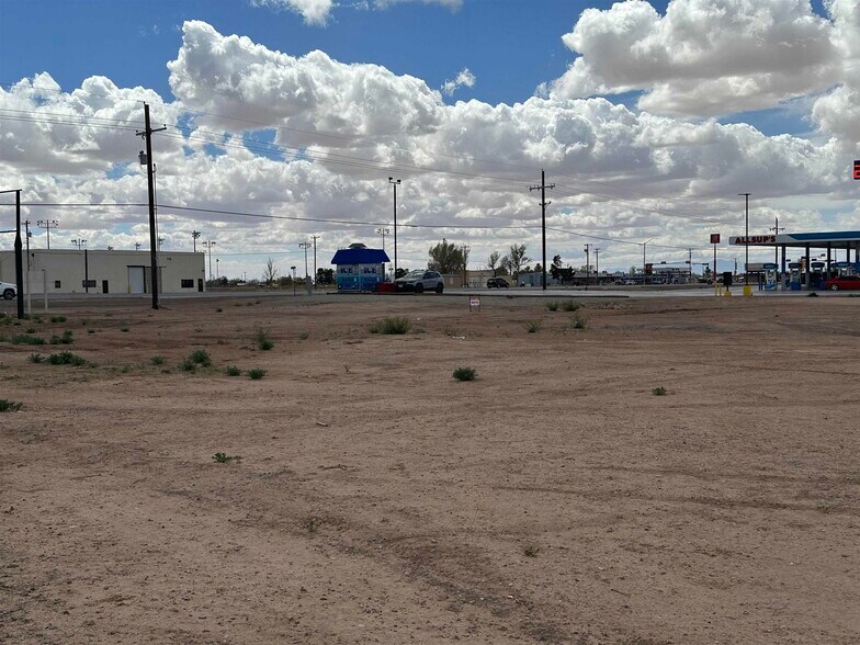 More Photos Of Lot 4 Gray St. @ N. Walker, Alamogordo Land For Sale