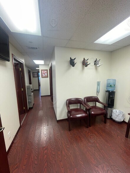 More Photos Of 251 E 5th St, Brooklyn Office Residential For Lease