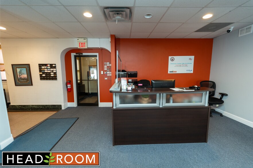 More Photos Of 24 Veterans Sq, Media Coworking Space