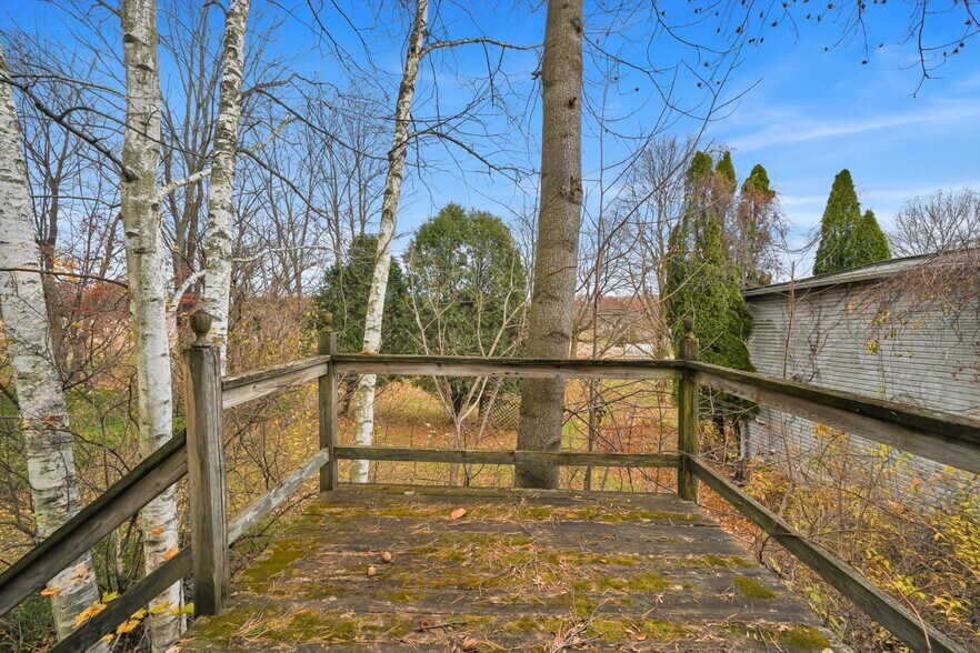 More Photos Of 349 Huffs Church Rd, Mertztown Restaurant For Sale