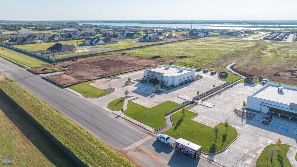 More Photos Of 6743 Memorial Dr, Abilene Healthcare For Lease