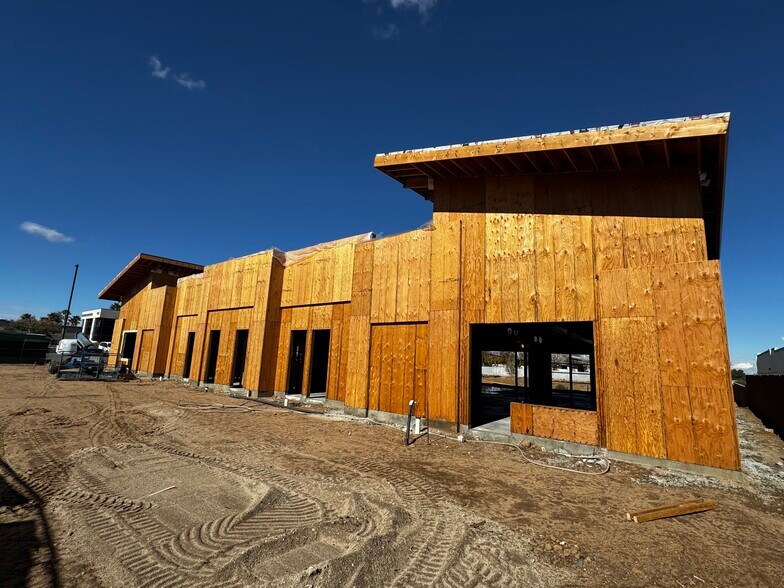 More Photos Of 15634 Main St, Hesperia Storefront For Sale