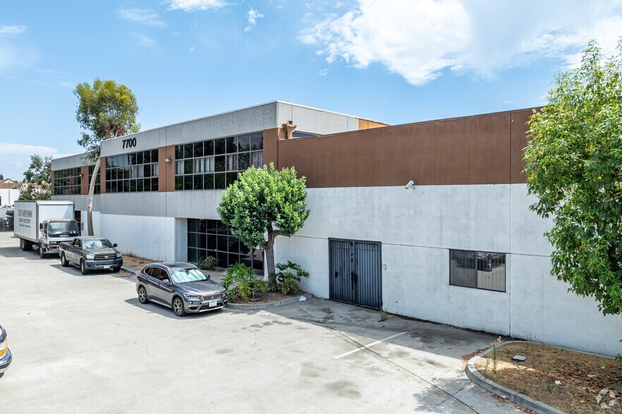 Primary Photo Of 7700 Alondra Blvd, Paramount Warehouse For Sale