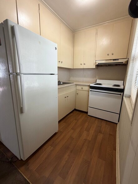 More Photos Of 318 E Purdon St, England Multifamily For Sale