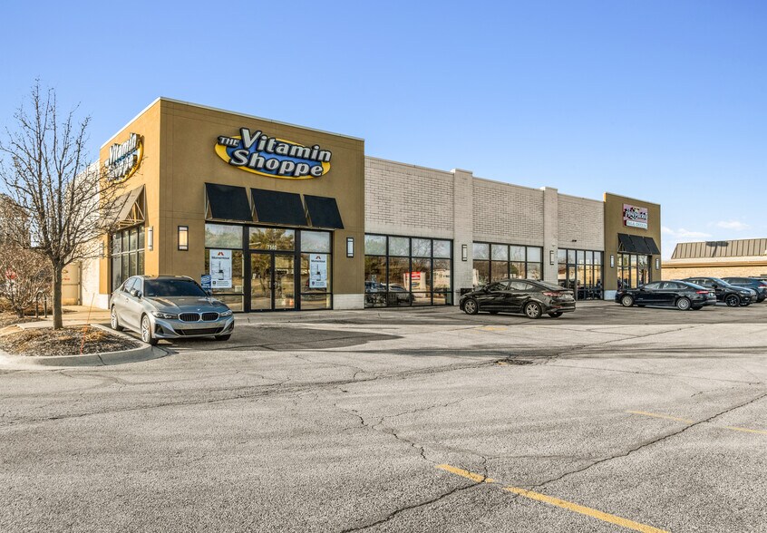 More Photos Of , Lincolnwood General Retail For Sale