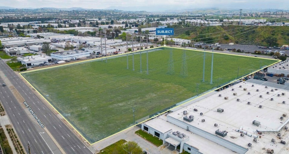 Primary Photo Of 25605 Rye Canyon Rd, Valencia Land For Sale