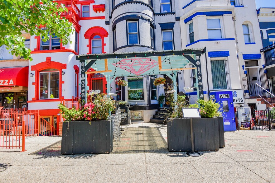 More Photos Of 2337 18th St NW, Washington Storefront Retail Residential For Lease