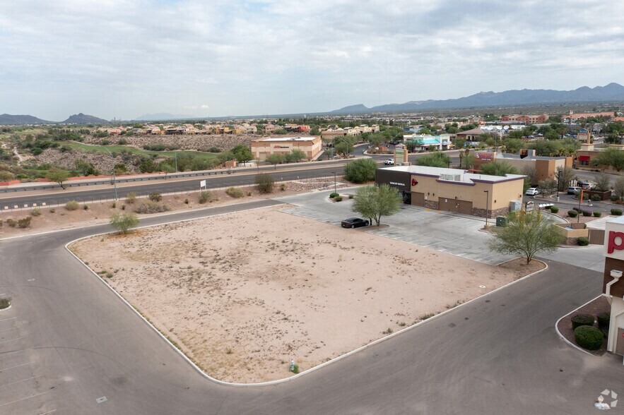 More Photos Of 8150 N Cortaro Dr, Tucson Unknown For Lease
