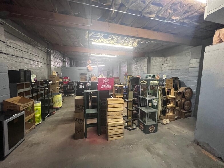 More Photos Of 1412 Adams Ave, Huntington Warehouse For Sale