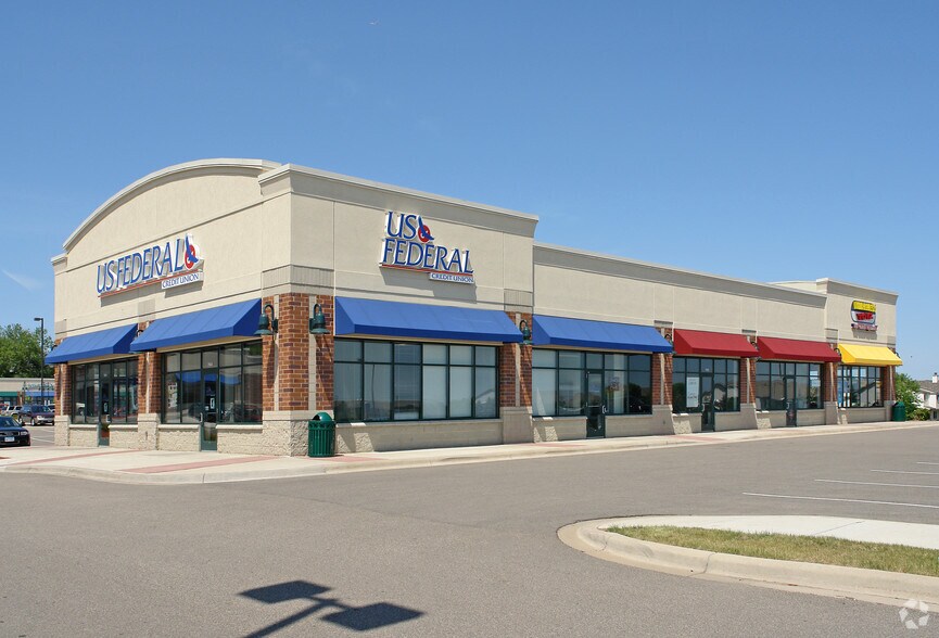 More Photos Of 7590-7608 160th St W, Lakeville Unknown For Lease