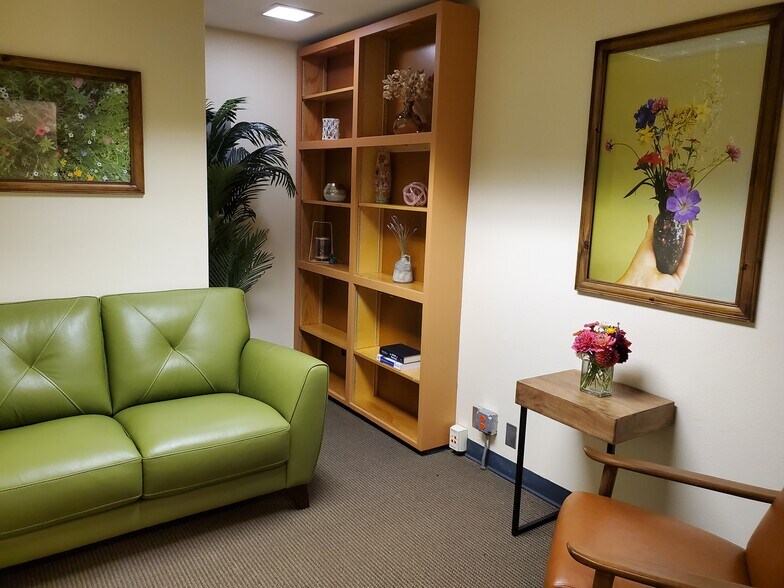 More Photos Of 258 E 10th Ave, Eugene Office For Lease