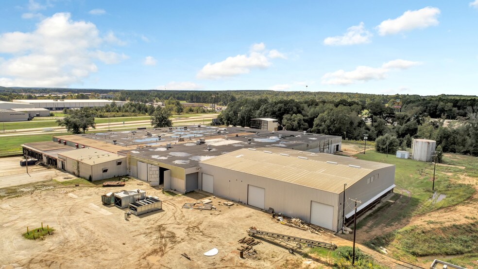 More Photos Of 13343 Interstate 20 E, Tyler Warehouse For Lease