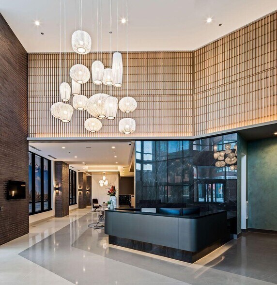 More Photos Of 730 N Milwaukee Ave, Chicago Apartments For Lease