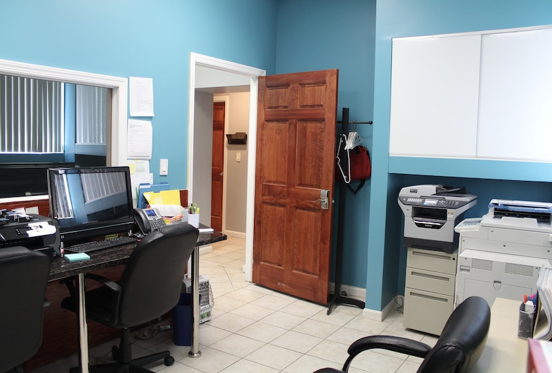 More Photos Of 3000 Eastchester Rd, Bronx Storefront For Sale