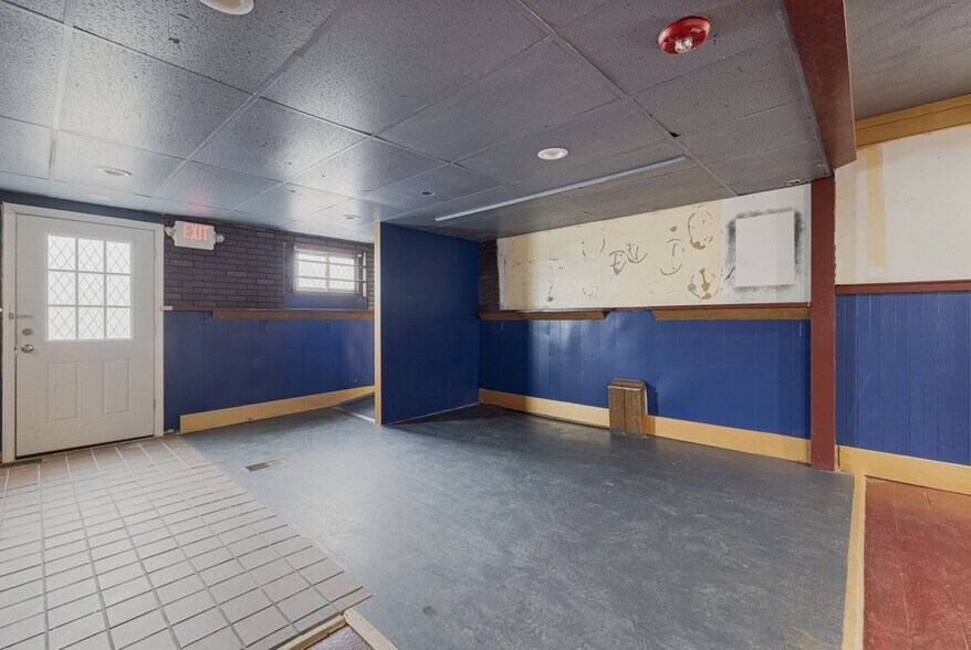 More Photos Of 84-86 Kilvert St, Warwick Restaurant For Sale