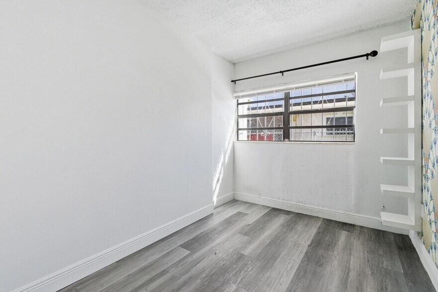 More Photos Of 1542 NW 35th St, Miami Apartments For Sale