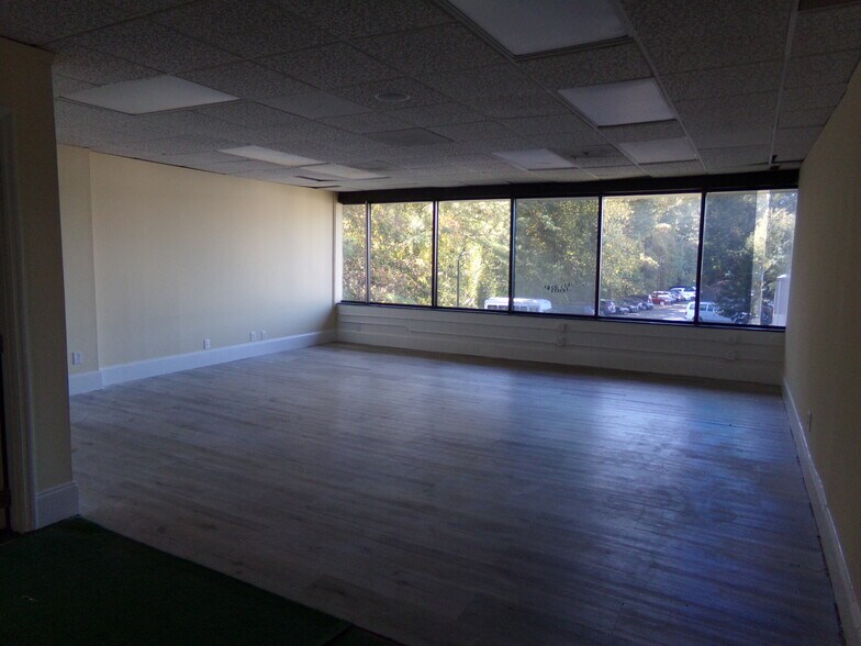 More Photos Of 5430 Jimmy Carter Blvd, Norcross Office For Lease