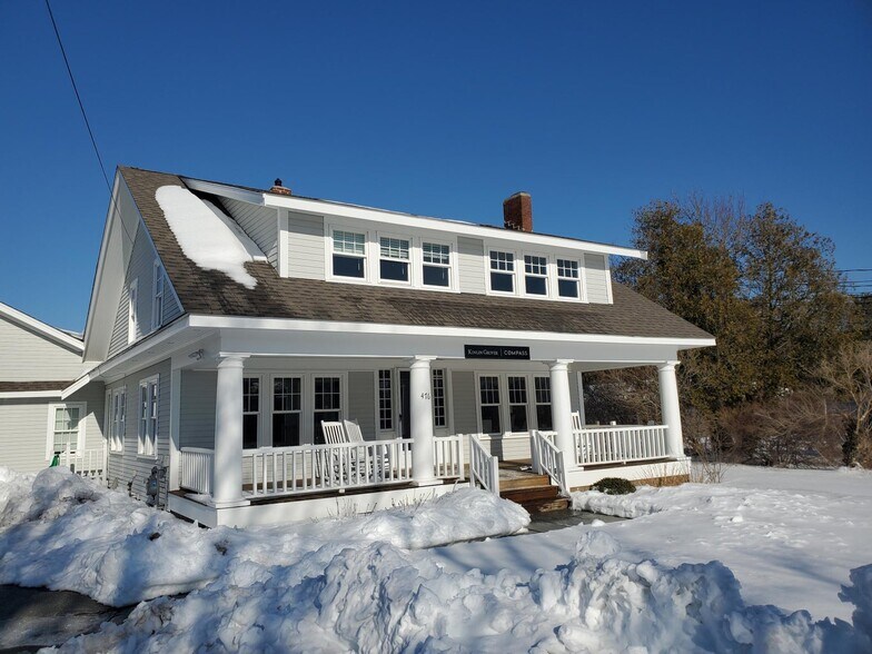 More Photos Of 476 MA-28, Harwich Port Office For Sale