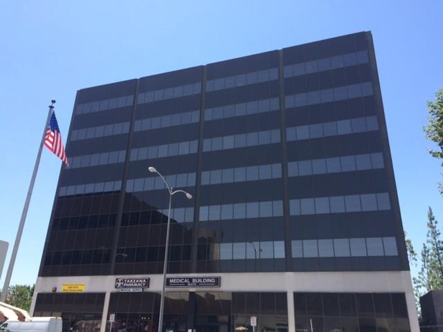 More Photos Of 18370 Burbank Blvd, Tarzana Medical For Lease