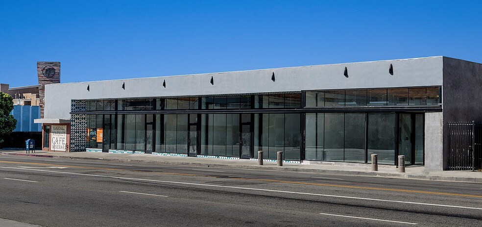 More Photos Of 3511-3523 S Centinela Ave, Los Angeles Storefront For Lease