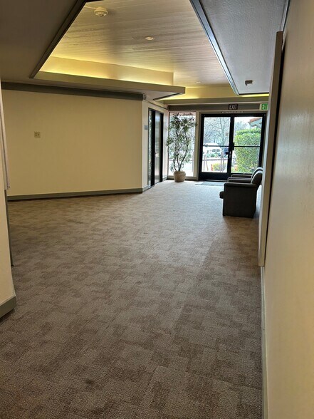 More Photos Of 1200 Mt Diablo Blvd, Walnut Creek Medical For Lease