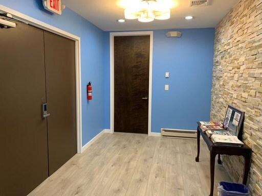 More Photos Of 245 Saw Mill River Rd, Hawthorne Medical For Sale