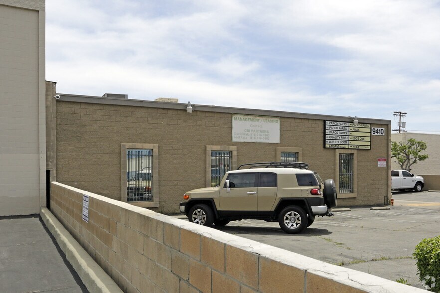 More Photos Of 9410 De Soto Ave, Chatsworth Manufacturing For Lease