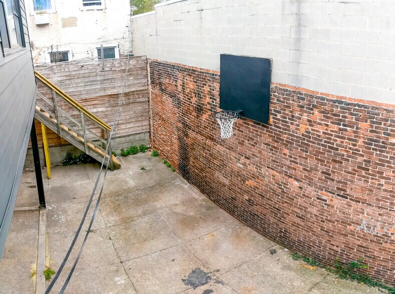 More Photos Of 2121 E Dauphin St, Philadelphia Apartments For Sale