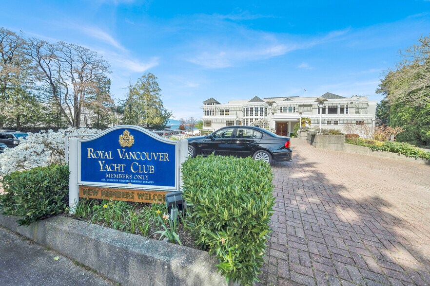 More Photos Of 3719 W 8th Av, Vancouver Apartments For Sale