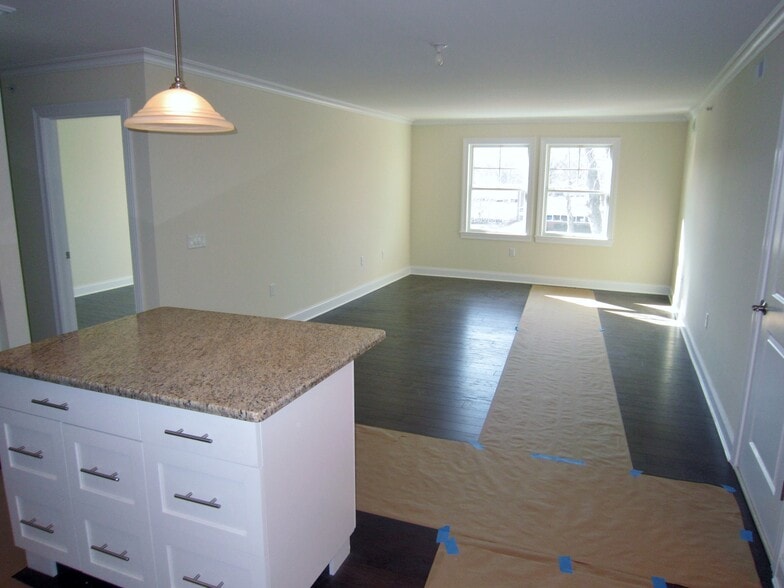 More Photos Of 55 Patterson St, Hillsdale Apartments For Sale