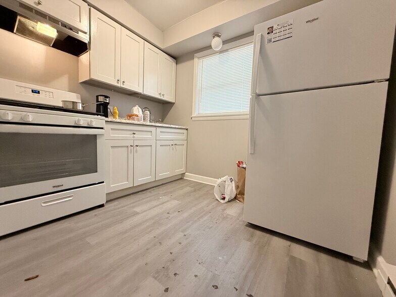 More Photos Of 2045 W Garfield Blvd, Chicago Apartments For Sale