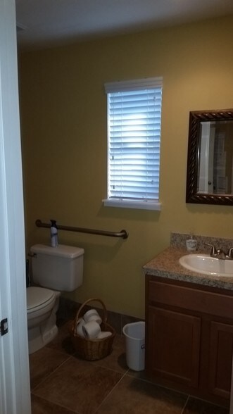 More Photos Of 1524 Smith St, Orange Park Office For Sale