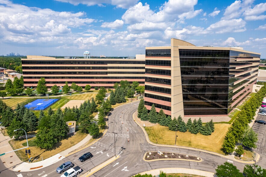 More Photos Of 7601 Penn Ave S, Richfield Office For Lease