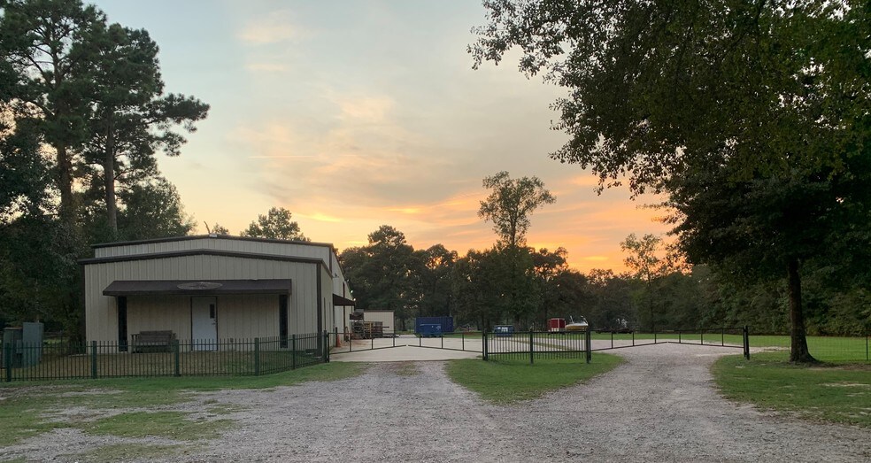 More Photos Of 5580 Sapp Rd, Conroe Warehouse For Sale