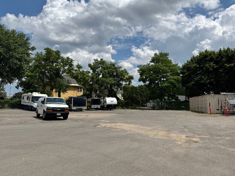 More Photos Of 223 Pulaski St, Syracuse Warehouse For Sale