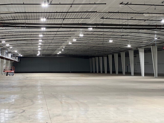 More Photos Of 350 Garden Acres Dr, Fort Worth Refrigeration Cold Storage For Lease